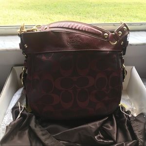 Coach Signature Shoulder Bag